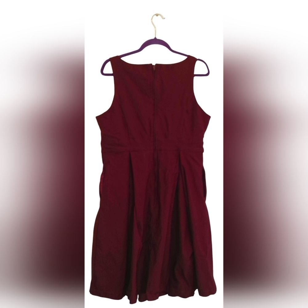 MODCLOTH DRESS - Picture 9 of 9